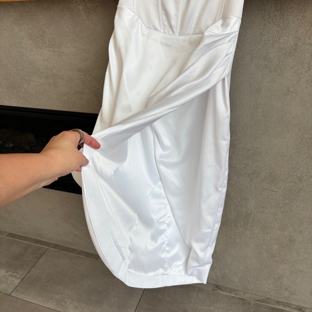 NWT Bardot Jamila Corset Dress in White, Size 6 - Picture 7 of 16